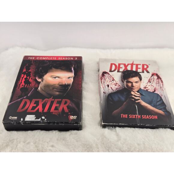 Dexter DVD Bundle Seasons 3 & 6 | Rare Collectors Season 3 Fabric Lined Box - Picture 2 of 5